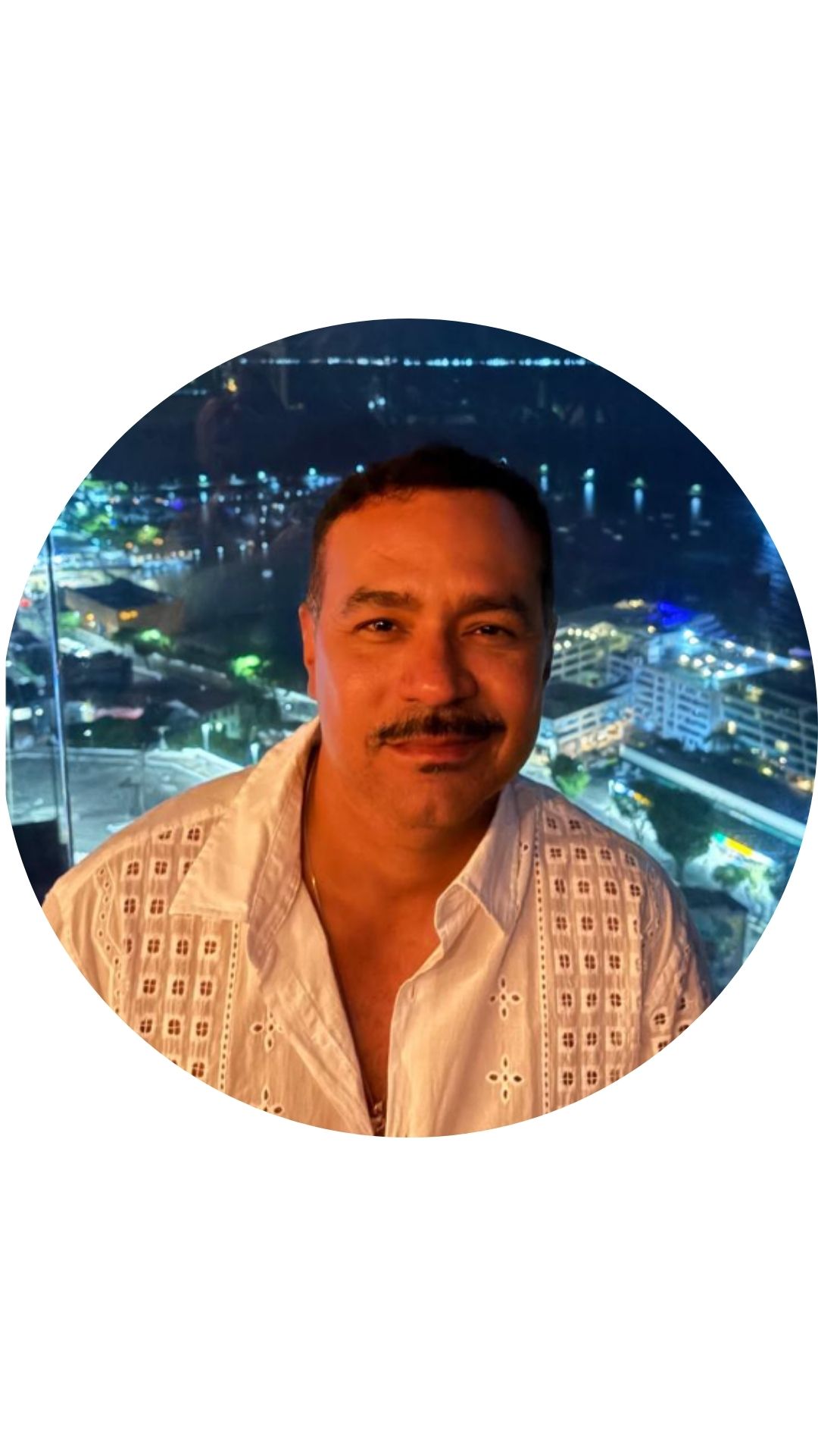  Renato Ferrer